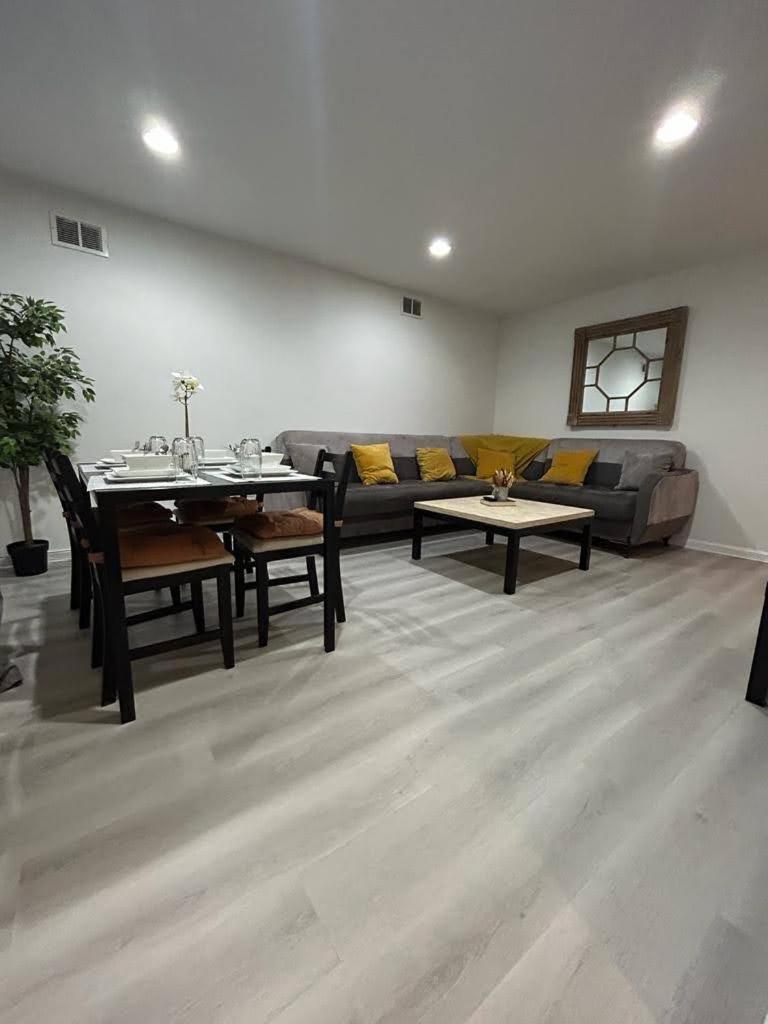 Luxury Apartments 5Queenbed - 20 Min Away Manhattan Jersey City Ngoại thất bức ảnh
